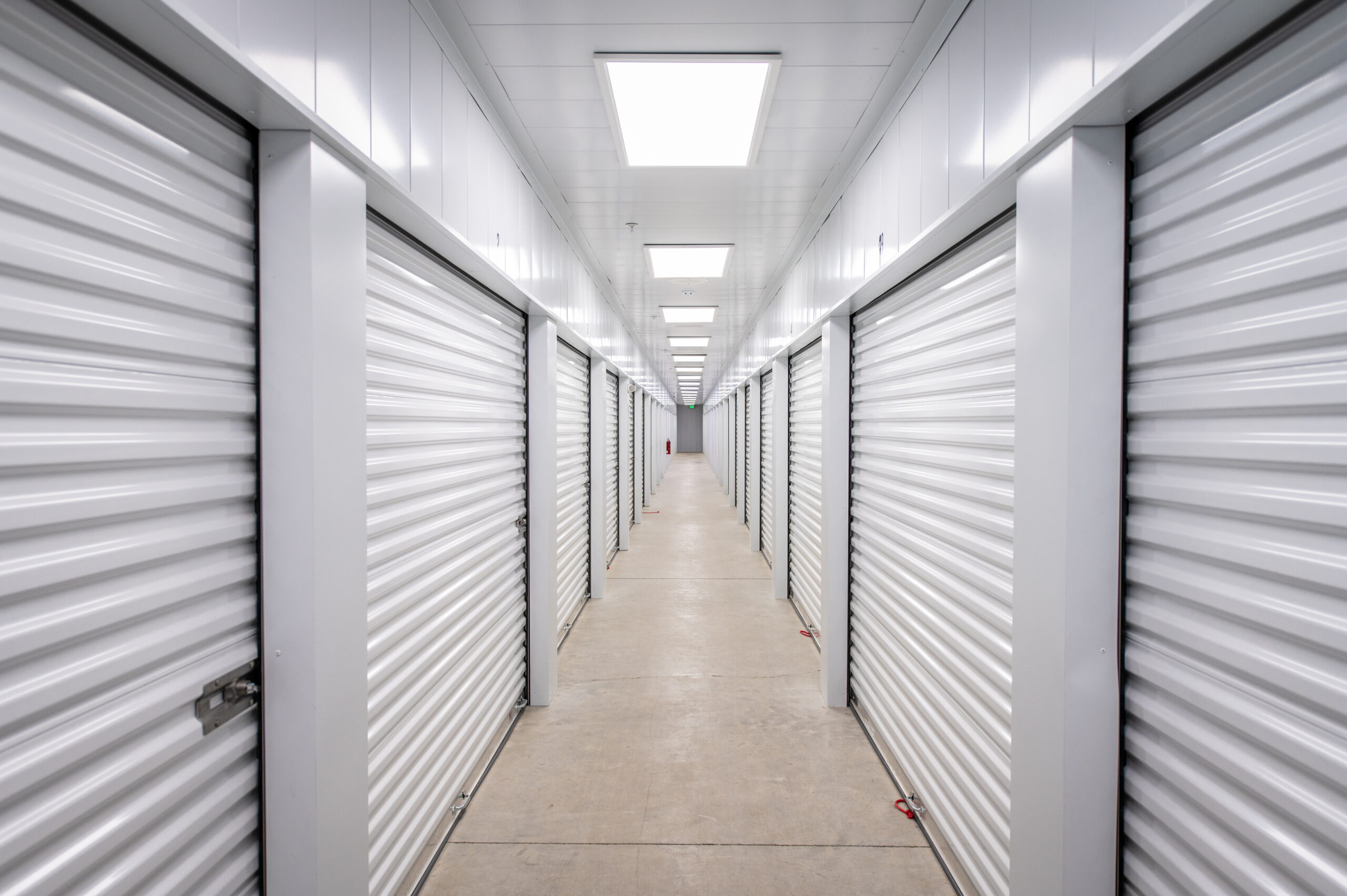 Climate-Controlled vs. Non-Climate Storage: Which One Do You Really Need?
